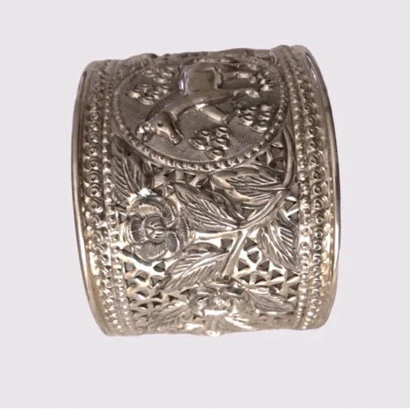 Vintage Equestrian Sterling Silver Wide Cuff Bracelet Stamped 925 - Picture 6 of 12